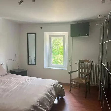 Spacieuse Maison A - Accueille 14 Personnes
