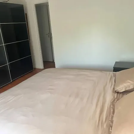 Spacieuse Maison A - Accueille 14 Personnes בית נופש *