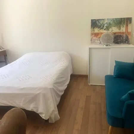 Spacieuse Maison à - Accueille 14 Personnes Casa de Férias *