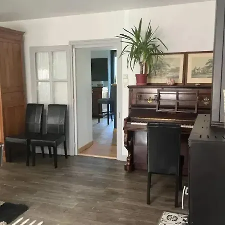 Casa de Férias Spacieuse Maison à - Accueille 14 Personnes *
