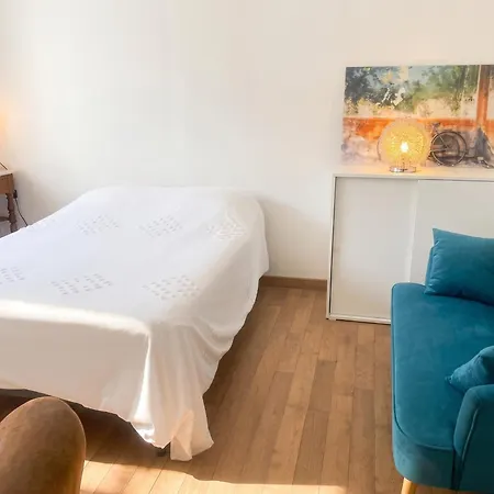 Casa de Férias Spacieuse Maison à - Accueille 14 Personnes *